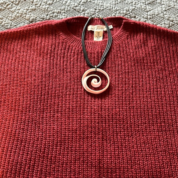 L.O.G.G. H & M Women's Oversized size Small Rust Brick Burgundy Knit Swe… - Picture 3 of 7